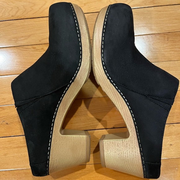 Dansko Abbie clog, EUC, size 40 - Picture 4 of 7
